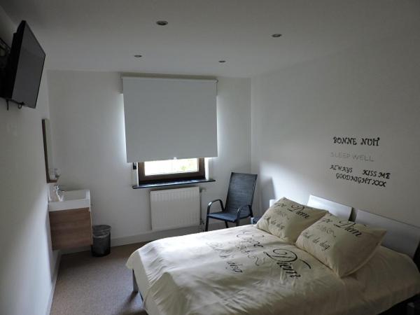 B&B Carpe Diem # Linea Maaseik Extérieur photo